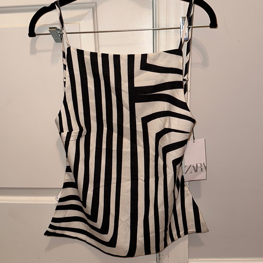 New With Tags Zara Black and White Printed Tank top with Open Back